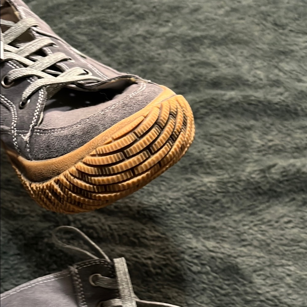 Stylish Gray High-Top Sneakers with Brown Soles - Picture 7 of 10